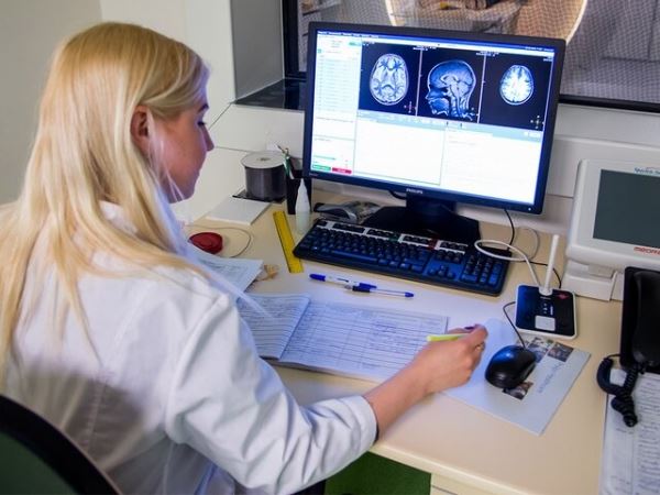 Неврологи рассказали, снижаются ли когнитивные способности после коронавируса