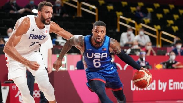 Сборная США по баскетболу проиграла Франции в первом матче Олимпиады в Токио 
